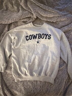 Dallas Cowboys Gray Crewneck Pullover Sweatshirt
